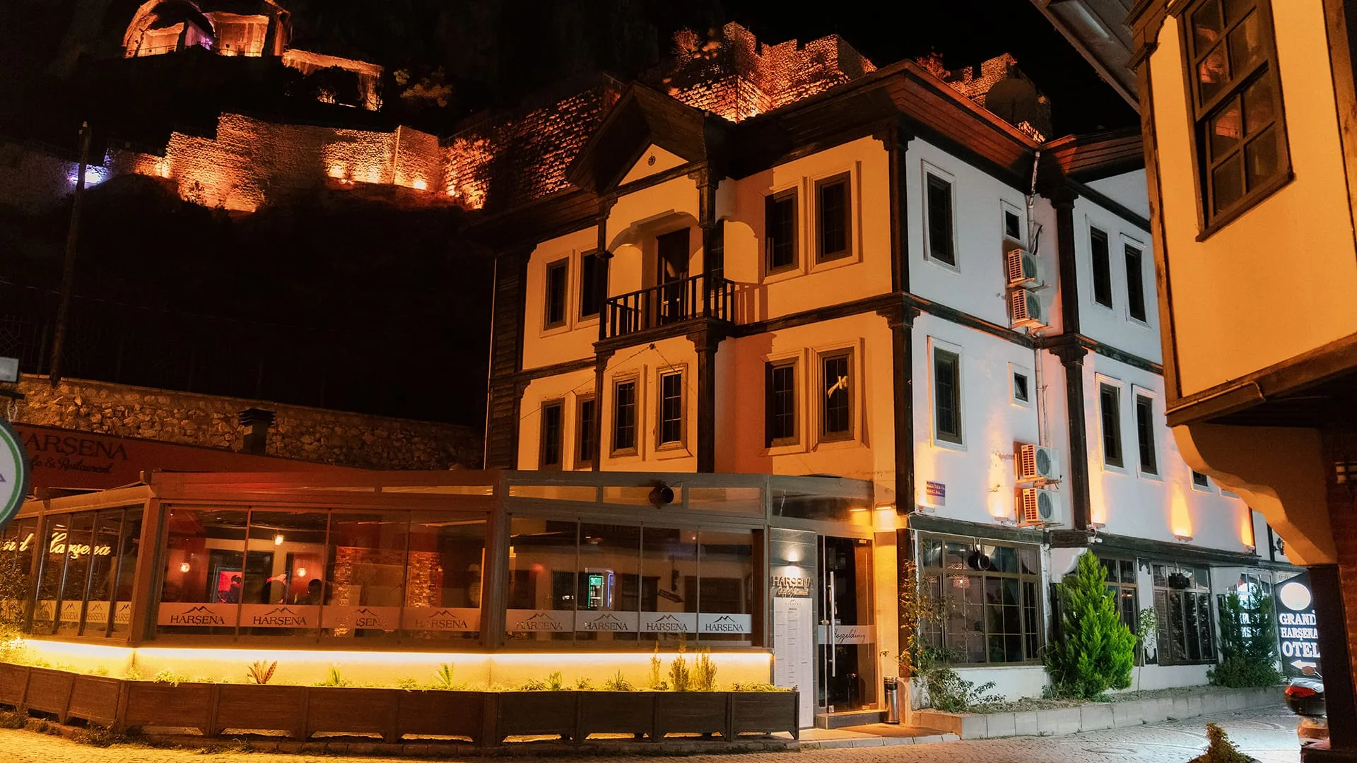 Grand Harşena Otel
